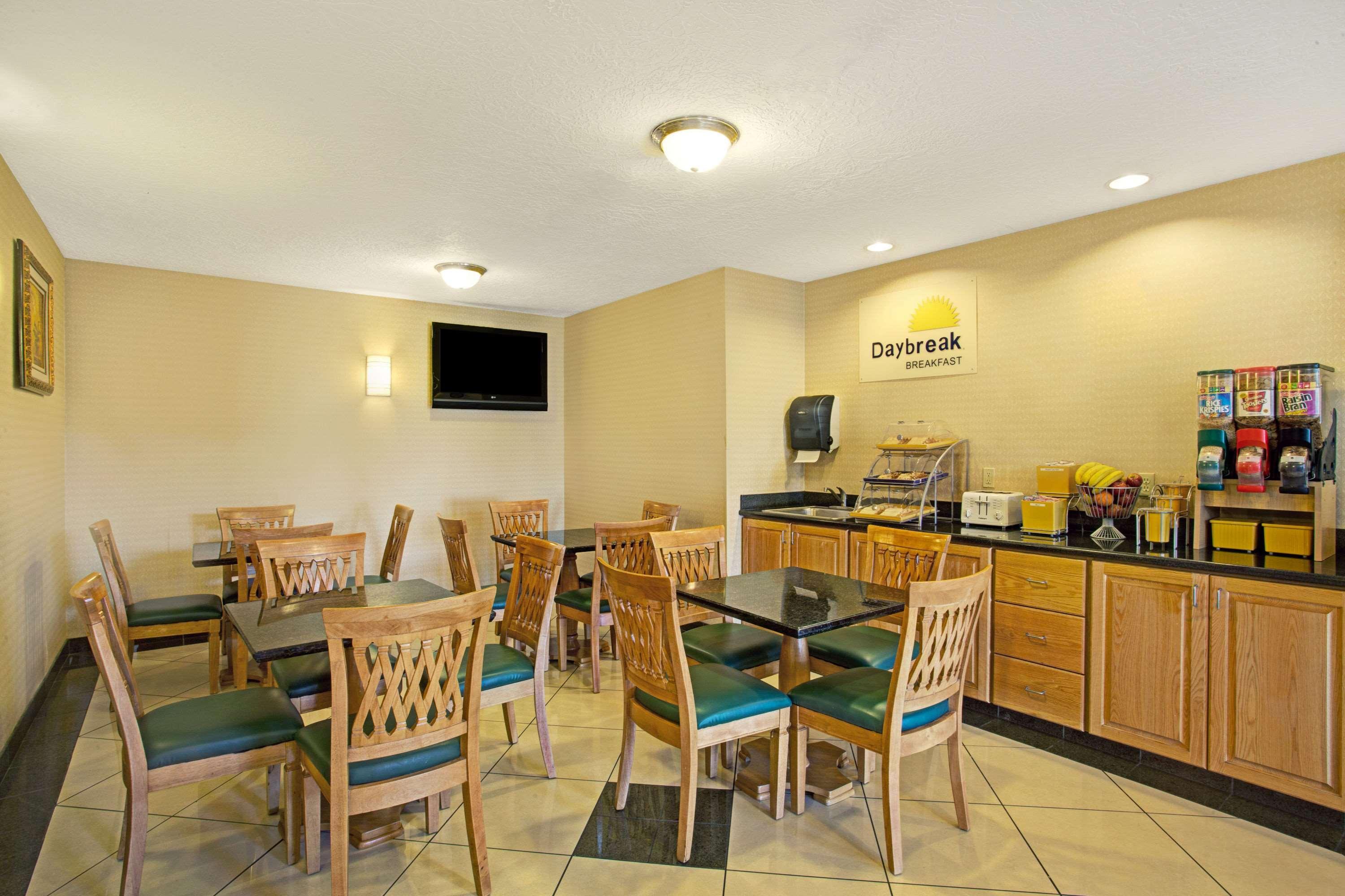 Days Inn By Wyndham Brigham City Exterior foto