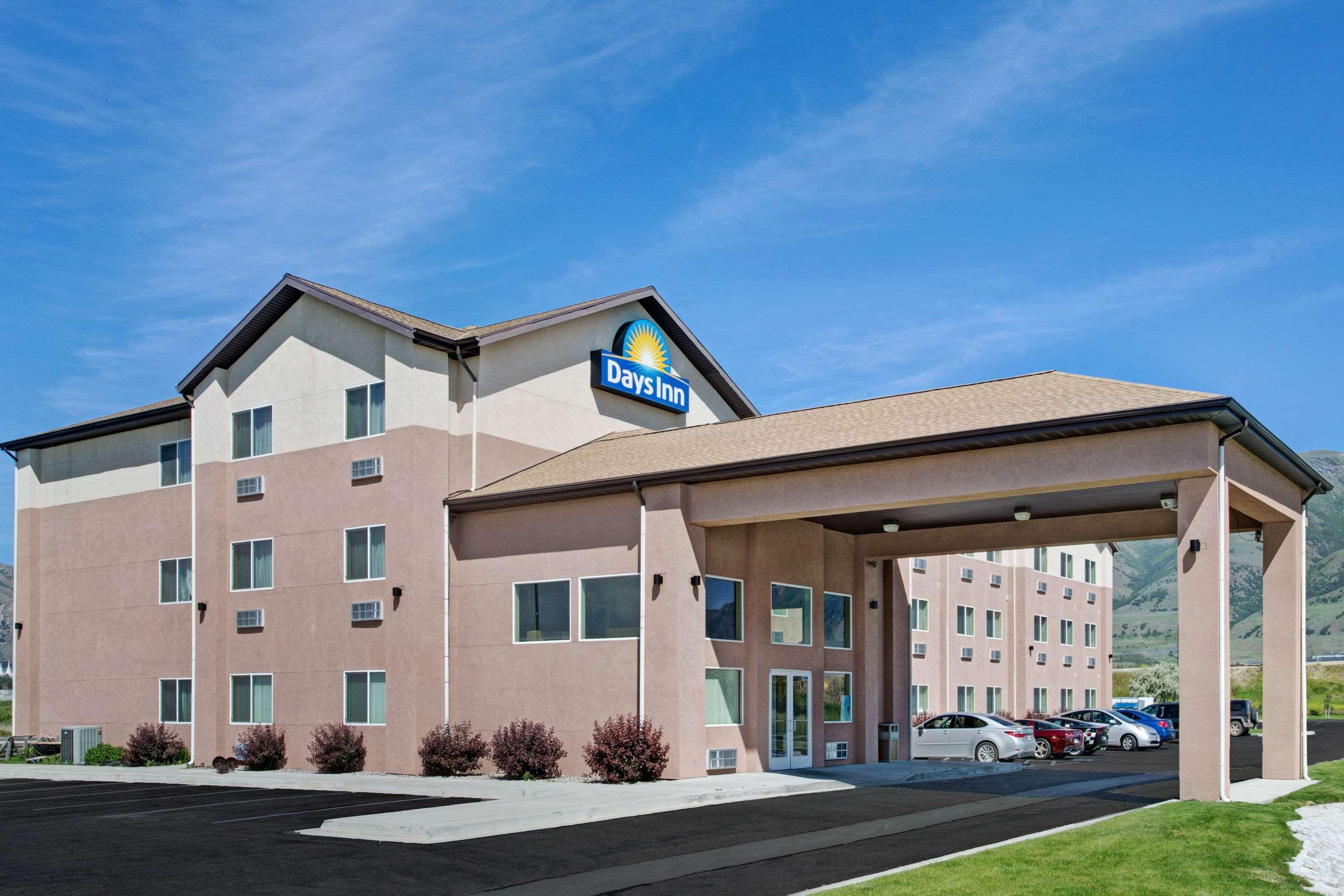 Days Inn By Wyndham Brigham City Exterior foto